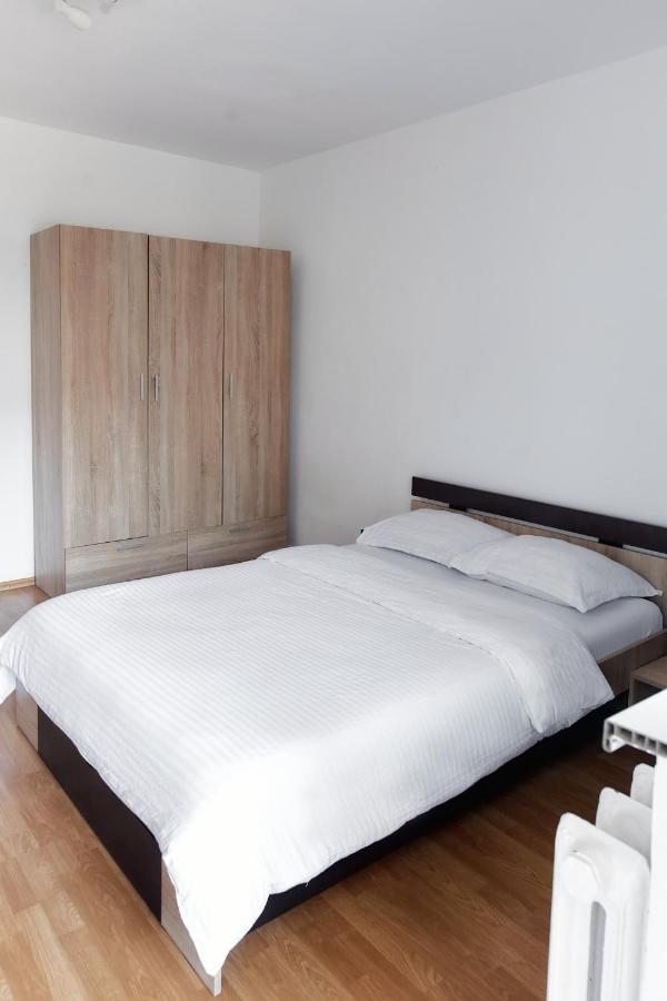 Bta Apartment Manastur Cluj-Napoca Buitenkant foto